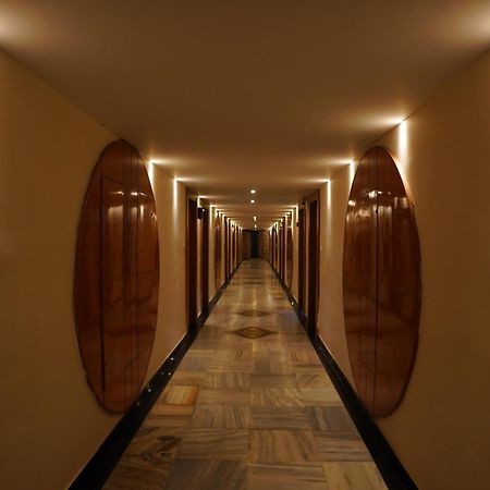 Hotel Grand Nagarjuna By Konark Hotels Guntūr Exteriér fotografie