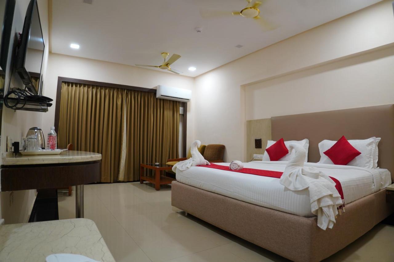 Hotel Grand Nagarjuna By Konark Hotels Guntūr Exteriér fotografie